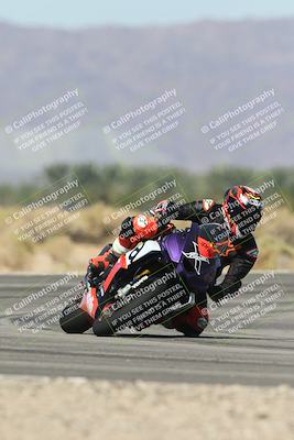 media/Oct-13-2025-Moto Forza (Mon) [[a66d839500]]/3-B Group/Session 3 (Turn 16)/